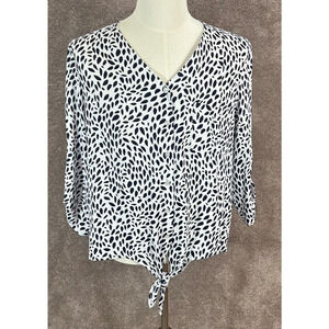 Chicos Top Womens 3 XL 16 White Animal Print Button Up Knot Tie Roll Tab Blouse